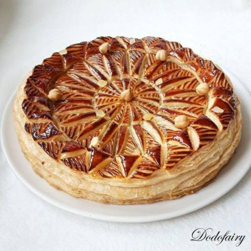 Galette des rois citron noisette