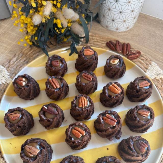 Mini spirales chocolat, caramel et noix de pécan